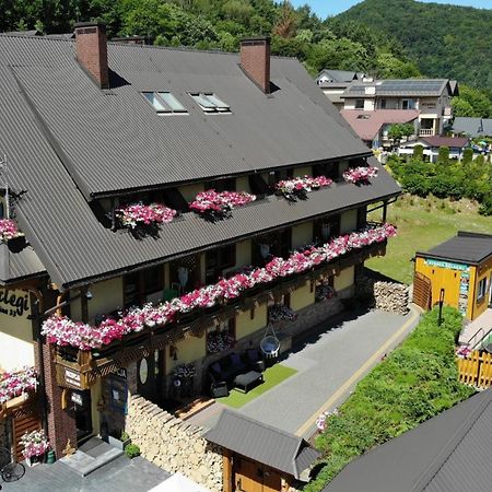 ホテル Zielone Wzgorza ソリナ エクステリア 写真